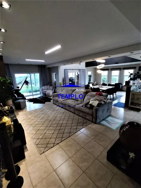 Casa de Condomínio com 6 quartos à venda, 420m2 em Mairinque - SP - imagem 8 Foto 8 de Casa de Condomínio com 6 quartos à venda, 420m2 em Mairinque - SP