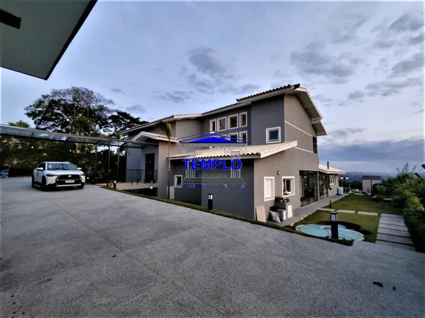 Foto 1 de Casa de Condomínio com 6 quartos à venda, 420m2 em Mairinque - SP