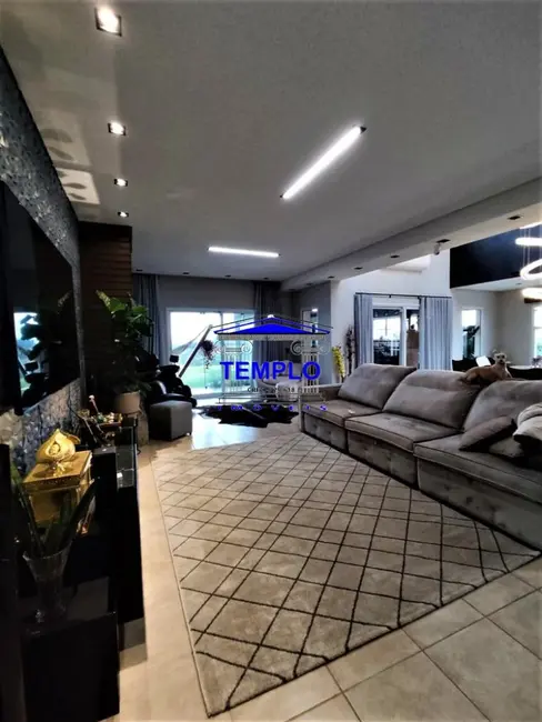 Casa de Condomínio com 6 quartos à venda, 420m2 em Mairinque - SP - imagem 7 Foto 7 de Casa de Condomínio com 6 quartos à venda, 420m2 em Mairinque - SP