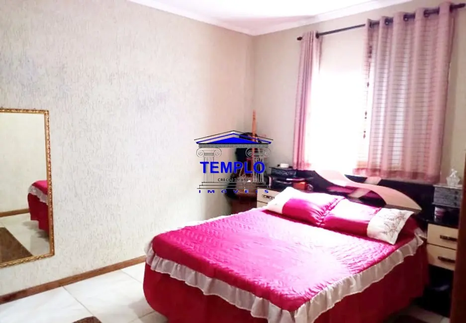 Foto 3 de Casa com 3 quartos à venda, 168m2 em Vila Carolina, São Paulo - SP