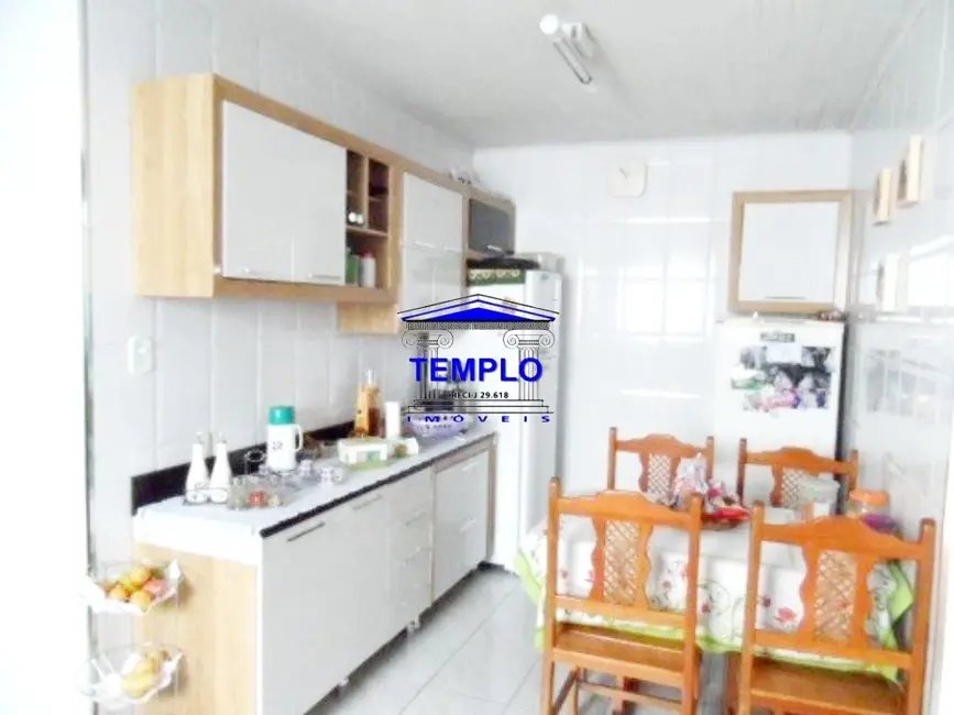 Casa com 4 quartos à venda, 250m2 em Jardim Guarani, São Paulo - SP - imagem 3 Foto 3 de Casa com 4 quartos à venda, 250m2 em Jardim Guarani, São Paulo - SP