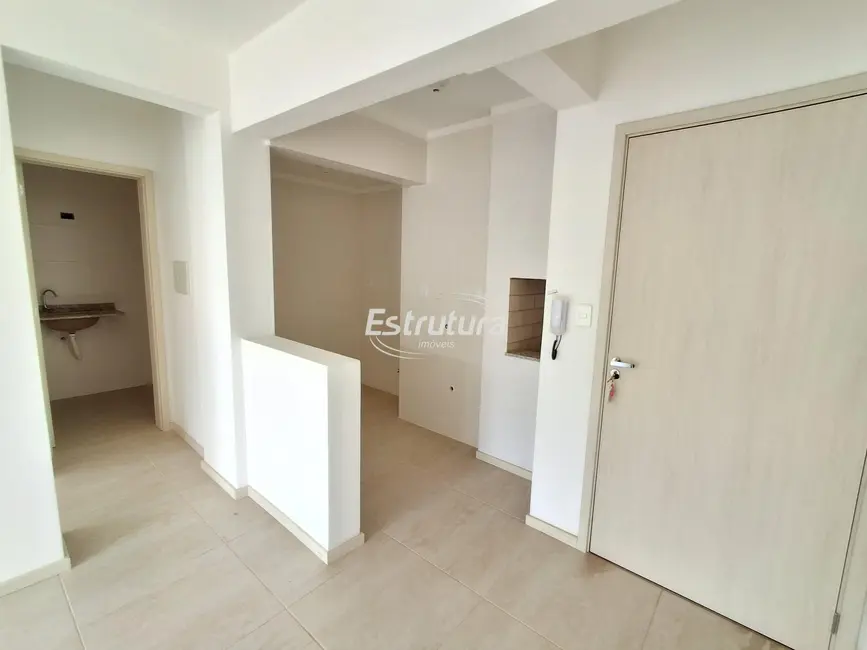 Foto 2 de Apartamento com 1 quarto à venda, 40m2 em Camobi, Santa Maria - RS