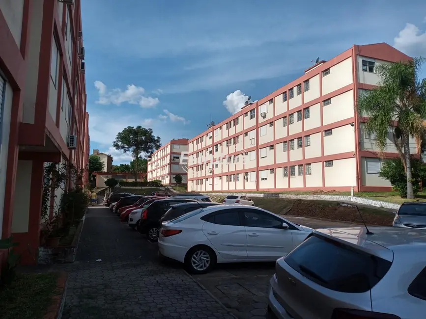 Foto 2 de Apartamento com 2 quartos à venda, 58m2 em Nossa Senhora de Lourdes, Santa Maria - RS
