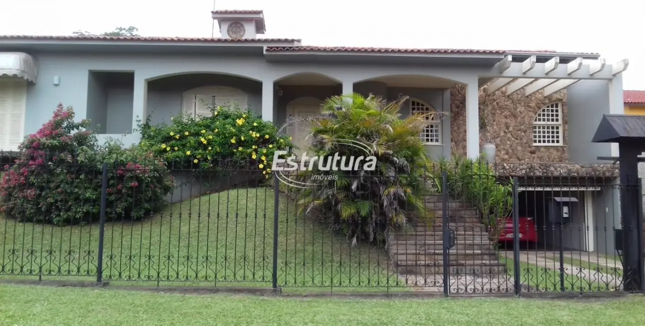 Foto 1 de Casa com 3 quartos à venda, 400m2 em Centro, Sao Sepe - RS