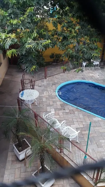 Casa com 4 quartos à venda, 262m2 em Nossa Senhora do Perpétuo Socorro, Santa Maria - RS - imagem 4 Foto 4 de Casa com 4 quartos à venda, 262m2 em Nossa Senhora do Perpétuo Socorro, Santa Maria - RS