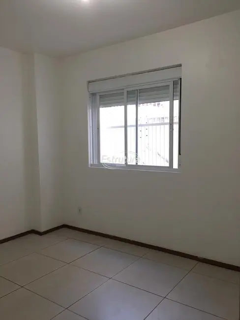 Foto 2 de Apartamento com 2 quartos à venda, 52m2 em Nossa Senhora do Rosário, Santa Maria - RS