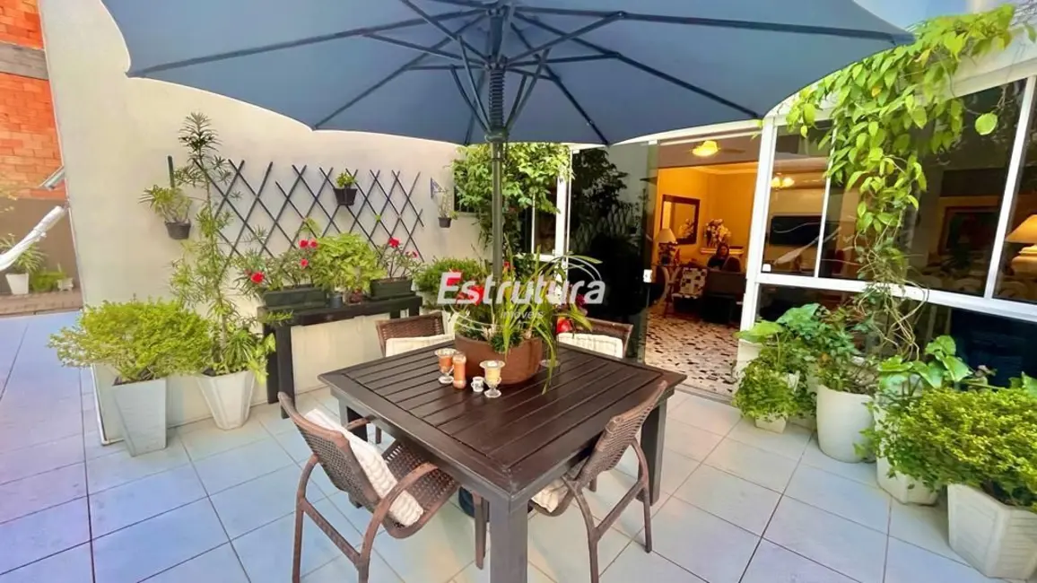 Foto 2 de Apartamento com 2 quartos à venda, 148m2 em Capao Da Canoa - RS