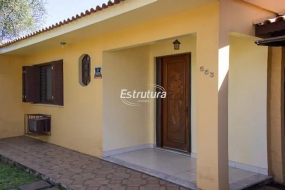 Foto 1 de Casa com 3 quartos à venda, 100m2 em Nossa Senhora de Lourdes, Santa Maria - RS