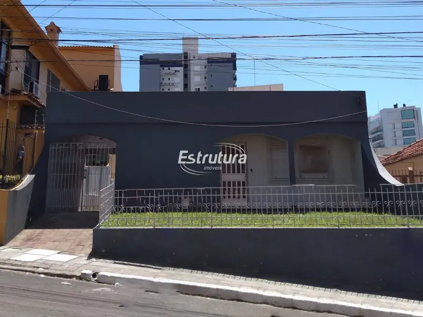 Foto 1 de Casa com 3 quartos à venda, 110m2 em Nossa Senhora de Fátima, Santa Maria - RS