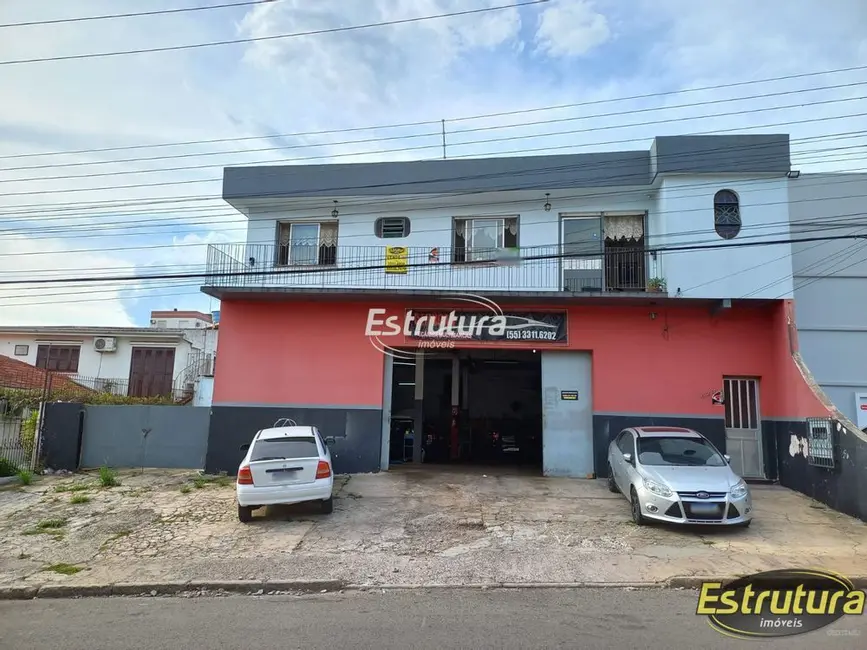 Foto 1 de Sobrado com 3 quartos à venda, 375m2 em Menino Jesus, Santa Maria - RS