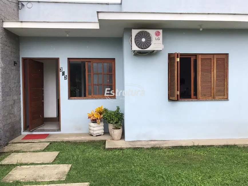 Foto 1 de Casa com 3 quartos à venda, 50m2 em São José, Santa Maria - RS