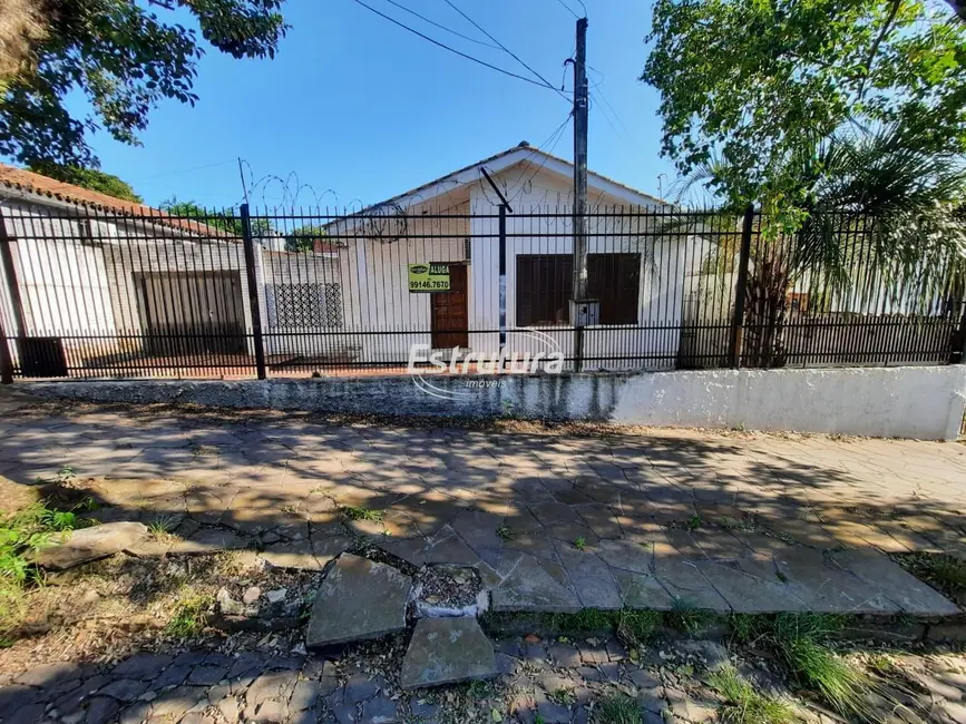 Casa com 3 quartos à venda, 187m2 em Patronato, Santa Maria - RS - imagem 1 Foto 1 de Casa com 3 quartos à venda, 187m2 em Patronato, Santa Maria - RS