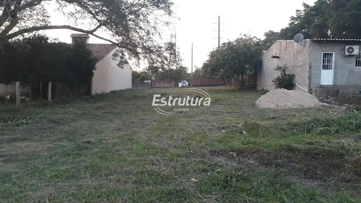 Foto 1 de Terreno / Lote à venda, 1050m2 em Camobi, Santa Maria - RS