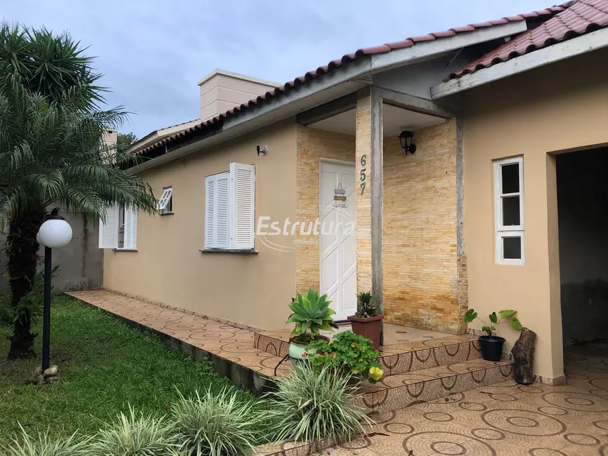Foto 1 de Casa com 4 quartos à venda, 350m2 em Camobi, Santa Maria - RS