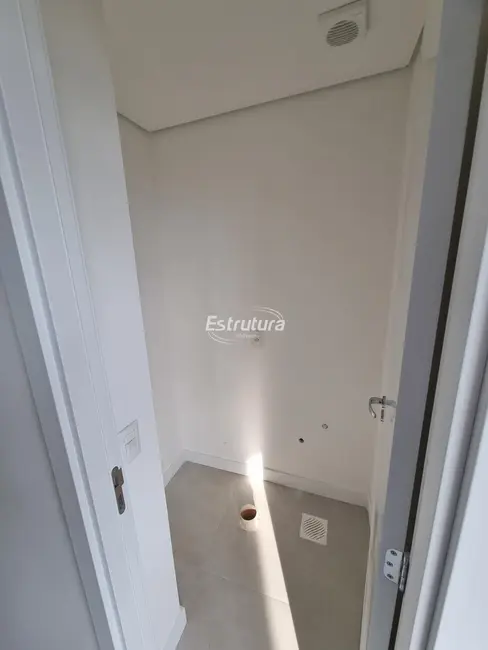 Foto 2 de Apartamento com 2 quartos à venda, 76m2 em Nossa Senhora das Dores, Santa Maria - RS