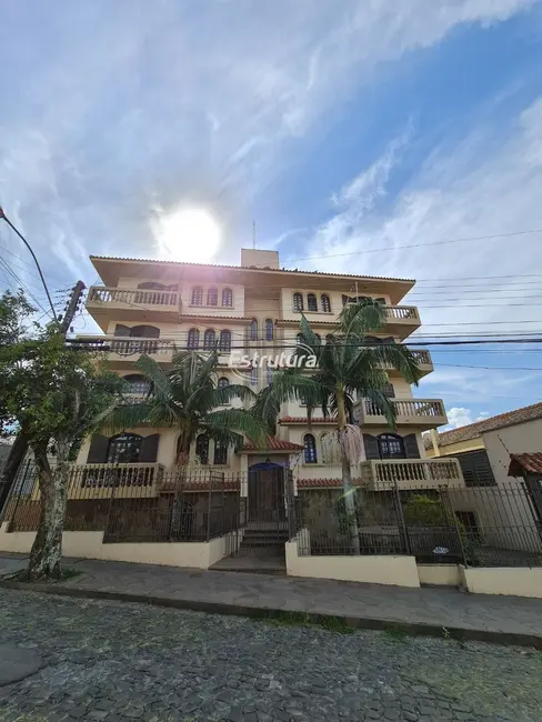 Foto 1 de Apartamento com 3 quartos à venda, 200m2 em Nossa Senhora das Dores, Santa Maria - RS