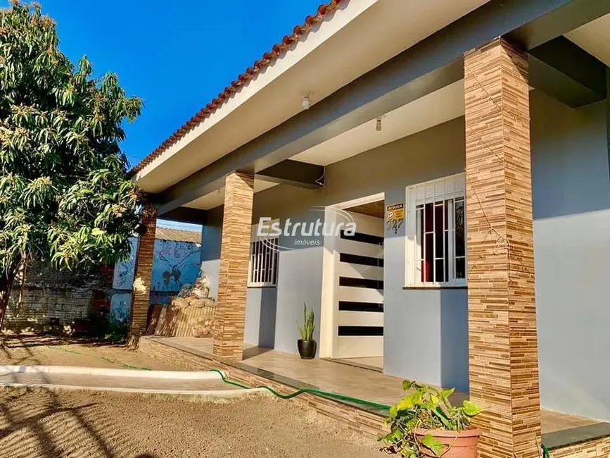 Foto 1 de Casa com 3 quartos à venda, 230m2 em Nossa Senhora do Rosário, Santa Maria - RS