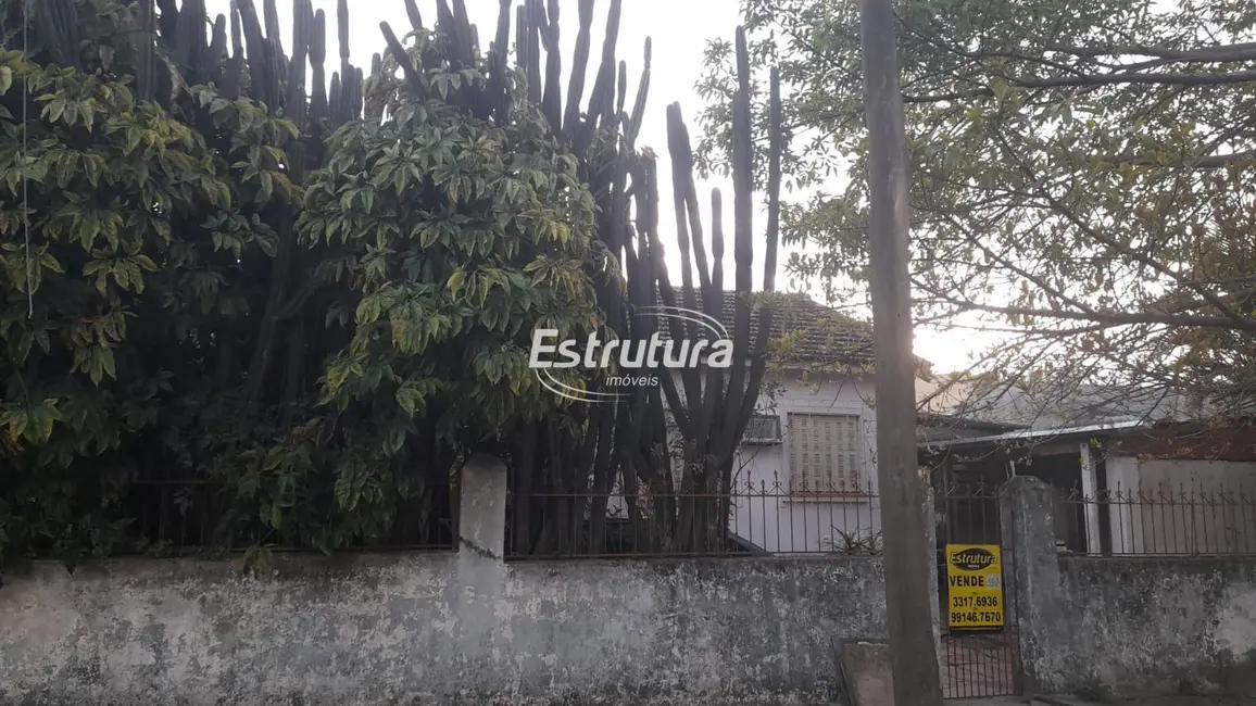 Foto 1 de Casa com 3 quartos à venda, 100m2 em Carolina, Santa Maria - RS
