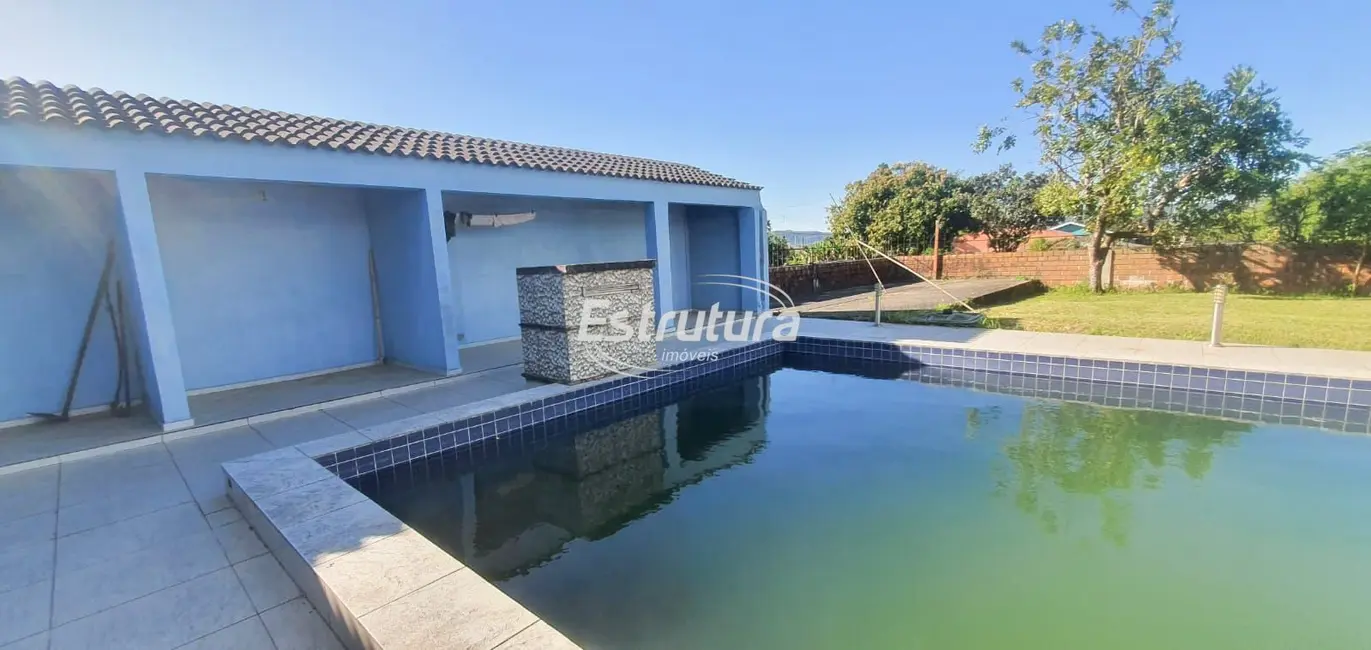 Casa com 3 quartos à venda, 250m2 em Pinheiro Machado, Santa Maria - RS - imagem 6 Foto 6 de Casa com 3 quartos à venda, 250m2 em Pinheiro Machado, Santa Maria - RS