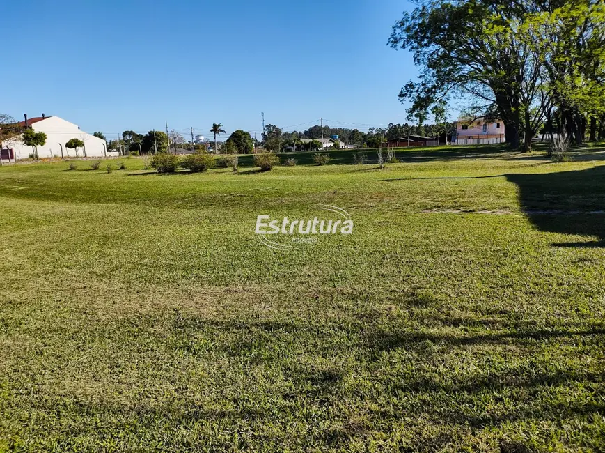 Foto 2 de Casa com 3 quartos à venda, 250m2 em Pinheiro Machado, Santa Maria - RS