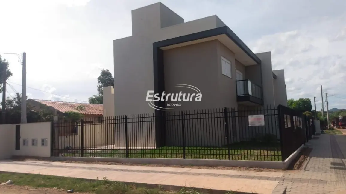 Foto 2 de Casa com 2 quartos à venda, 144m2 em Pinheiro Machado, Santa Maria - RS