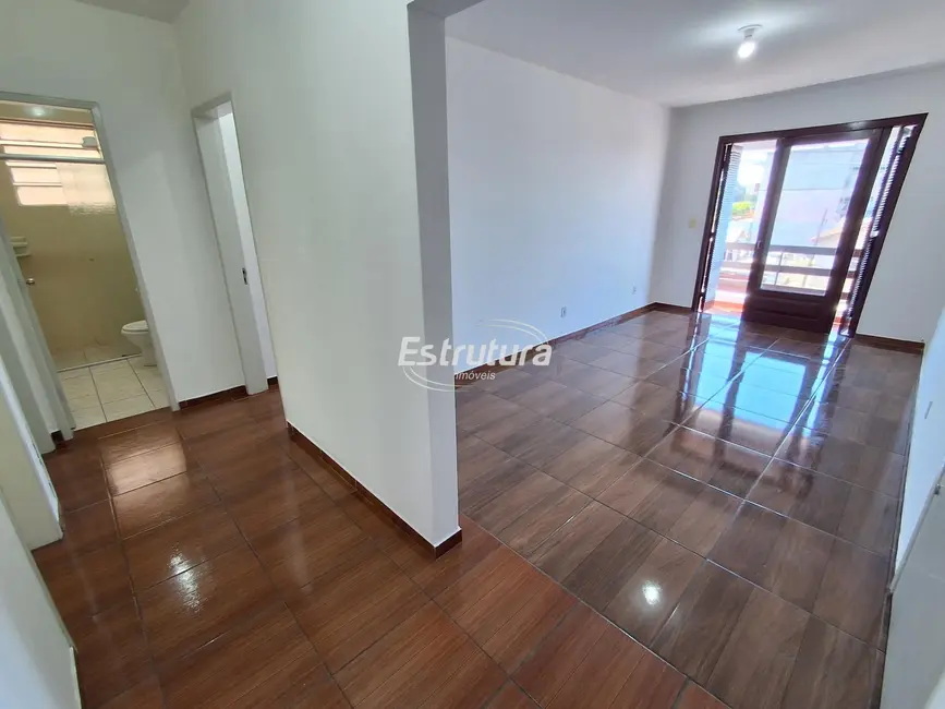 Apartamento com 2 quartos para alugar, 90m2 em Itararé, Santa Maria - RS - imagem 1 Foto 1 de Apartamento com 2 quartos para alugar, 90m2 em Itararé, Santa Maria - RS