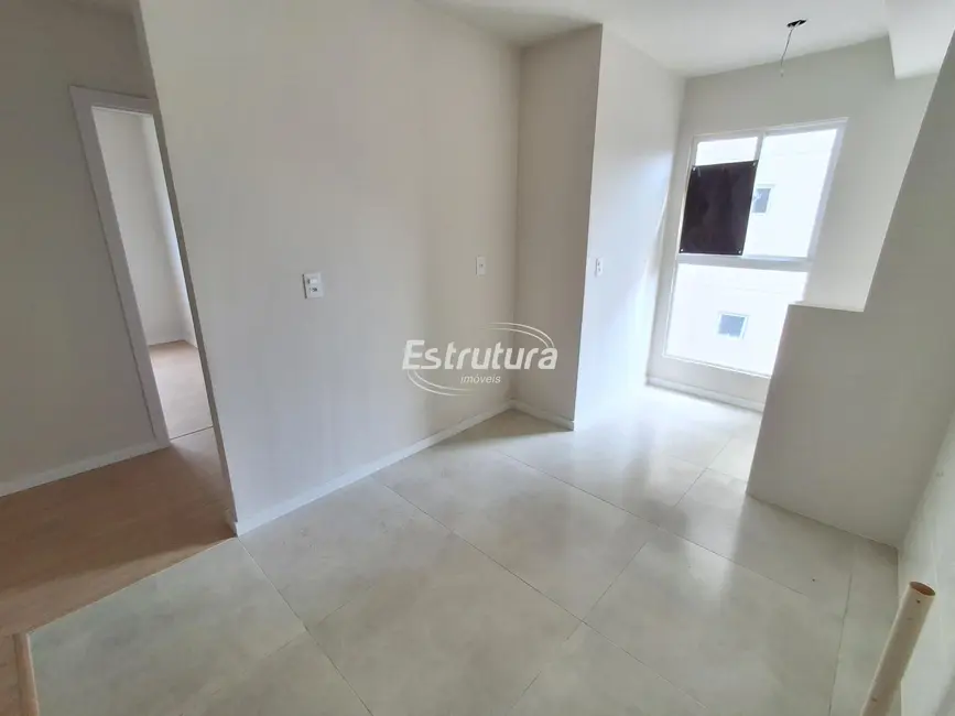 Foto 7 de Apartamento com 2 quartos para alugar, 52m2 em Camobi, Santa Maria - RS