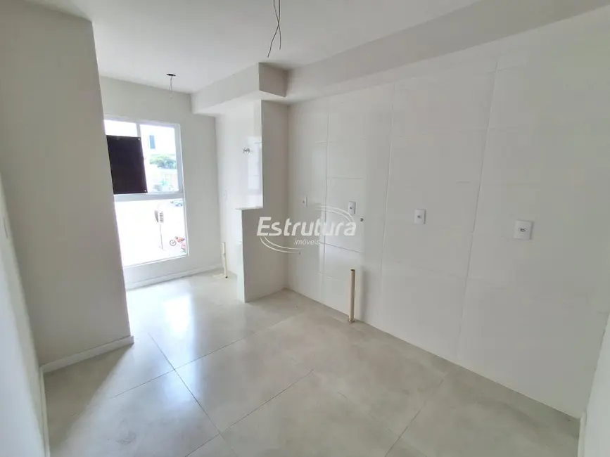 Foto 6 de Apartamento com 2 quartos para alugar, 52m2 em Camobi, Santa Maria - RS