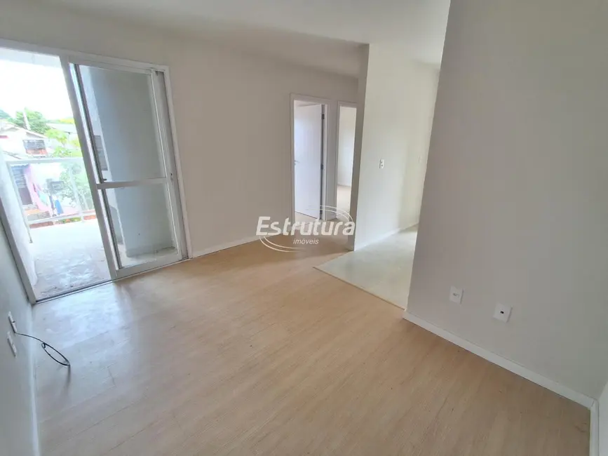 Foto 2 de Apartamento com 2 quartos para alugar, 52m2 em Camobi, Santa Maria - RS