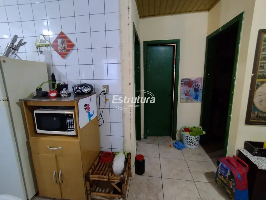 Casa com 2 quartos à venda, 92m2 em Santa Maria - RS - imagem 9 Foto 9 de Casa com 2 quartos à venda, 92m2 em Santa Maria - RS