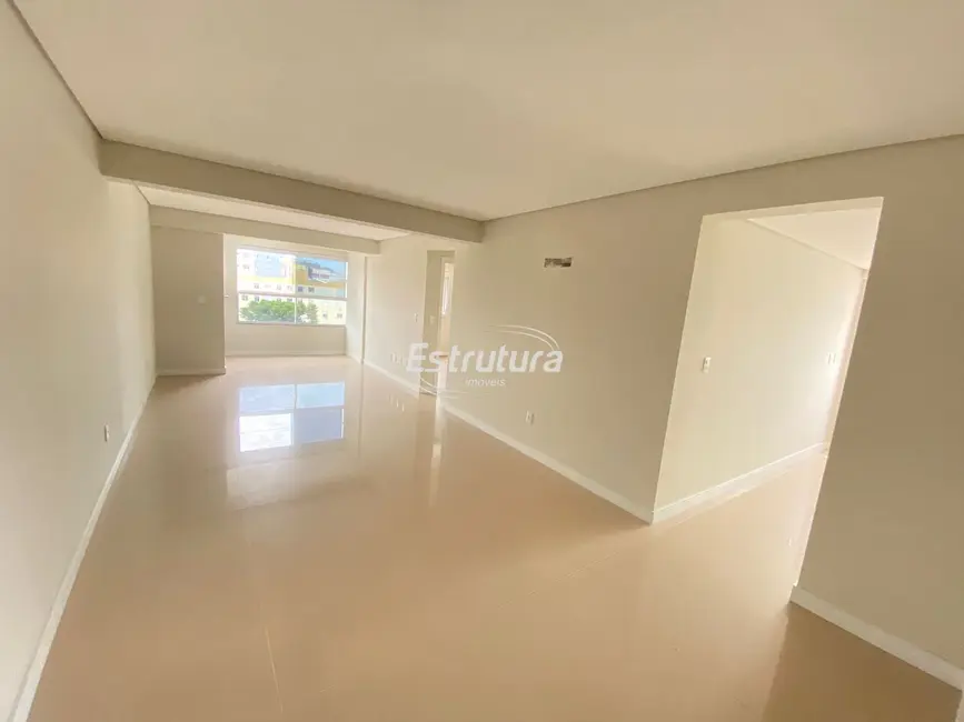 Foto 1 de Apartamento com 2 quartos à venda, 107m2 em Centro, Santa Maria - RS