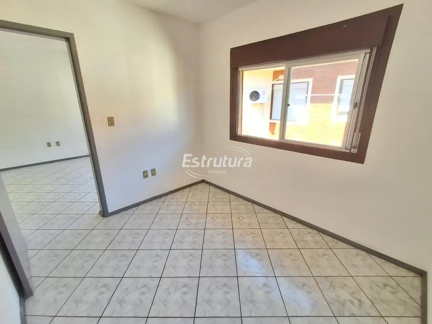 Foto 5 de Apartamento com 2 quartos para alugar, 50m2 em Pinheiro Machado, Santa Maria - RS
