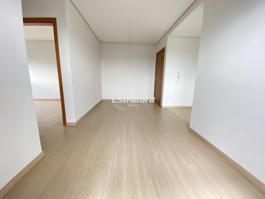 Foto 2 de Apartamento com 2 quartos à venda, 70m2 em Presidente João Goulart, Santa Maria - RS