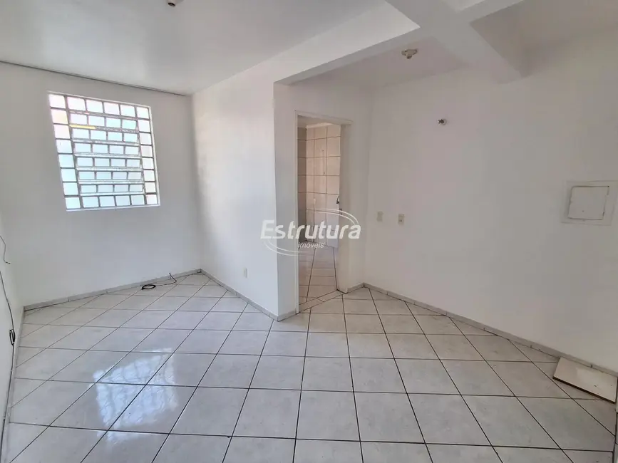 Foto 2 de Apartamento com 1 quarto para alugar, 42m2 em Nossa Senhora das Dores, Santa Maria - RS