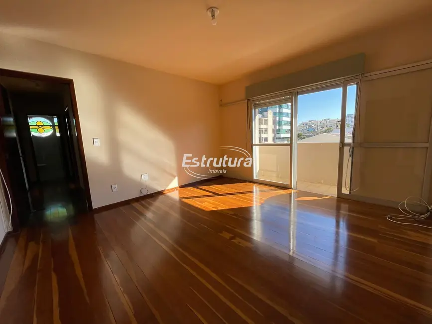 Foto 1 de Apartamento com 3 quartos à venda, 114m2 em Menino Jesus, Santa Maria - RS