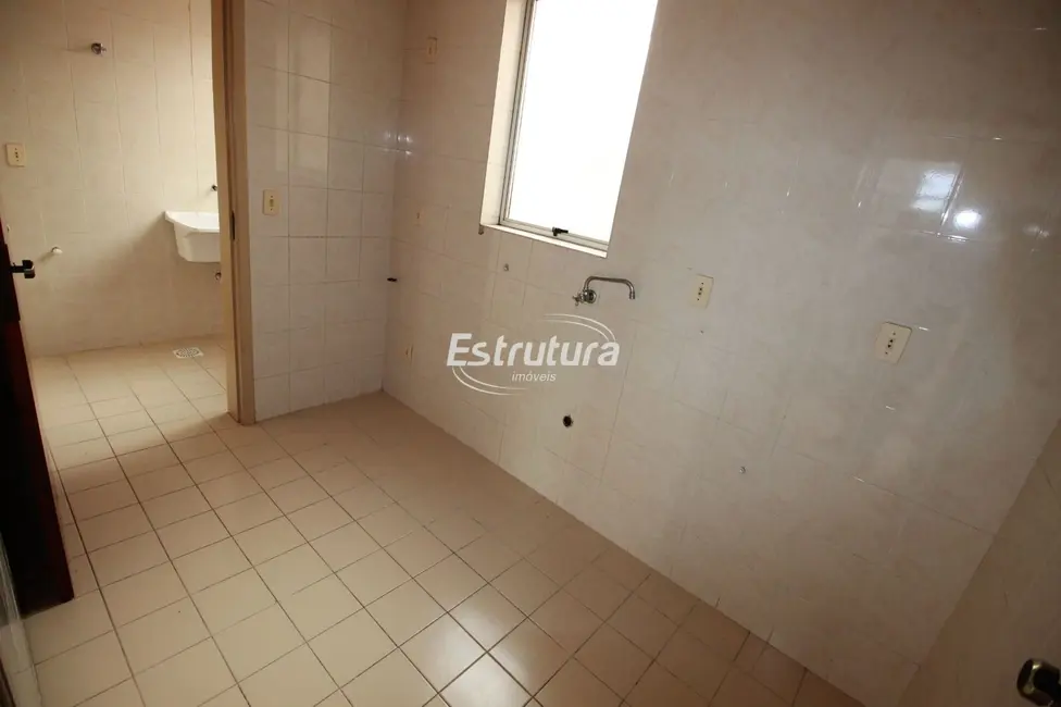 Foto 2 de Apartamento com 1 quarto à venda, 53m2 em Centro, Santa Maria - RS