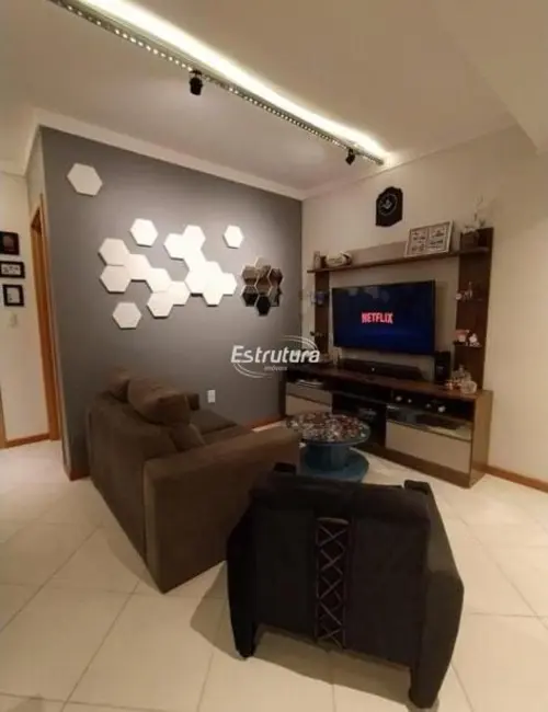 Foto 1 de Apartamento com 2 quartos à venda, 51m2 em Tancredo Neves, Santa Maria - RS