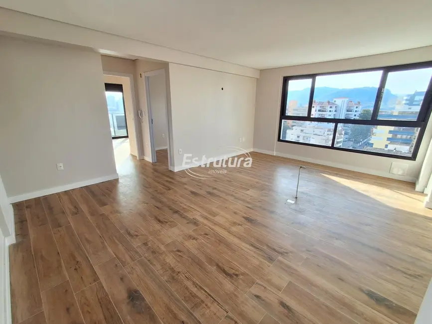 Foto 2 de Apartamento com 2 quartos à venda, 70m2 em Centro, Santa Maria - RS
