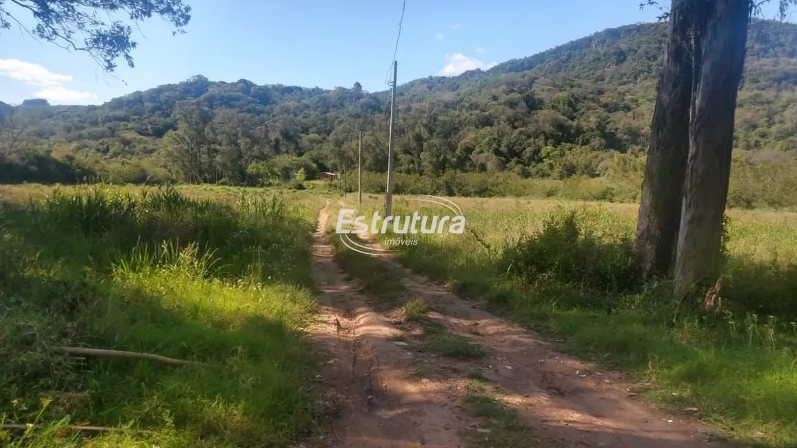 Foto 1 de Chácara à venda, 54m2 em Camobi, Santa Maria - RS