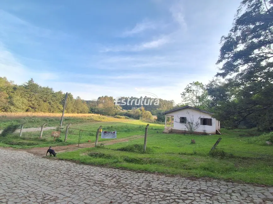Foto 1 de Casa com 2 quartos à venda, 70m2 em Itaara - RS