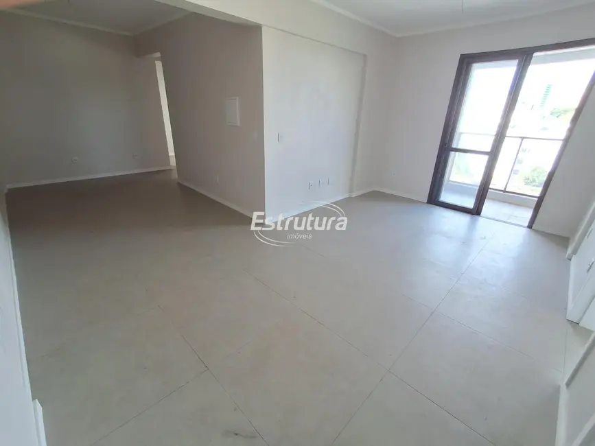Foto 1 de Apartamento com 3 quartos à venda, 141m2 em Nossa Senhora Medianeira, Santa Maria - RS