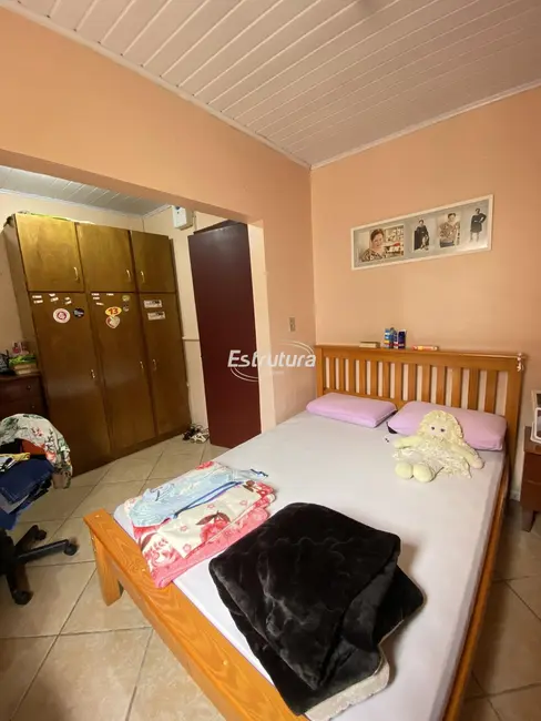 Foto 1 de Casa com 3 quartos à venda, 216m2 em Salgado Filho, Santa Maria - RS