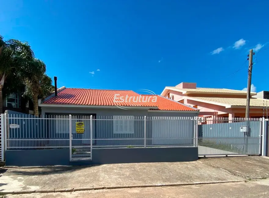 Foto 1 de Casa com 3 quartos à venda, 180m2 em Pinheiro Machado, Santa Maria - RS