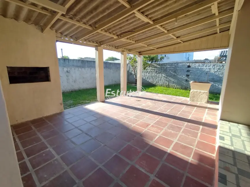 Foto 1 de Casa com 2 quartos à venda, 90m2 em Juscelino Kubitschek, Santa Maria - RS