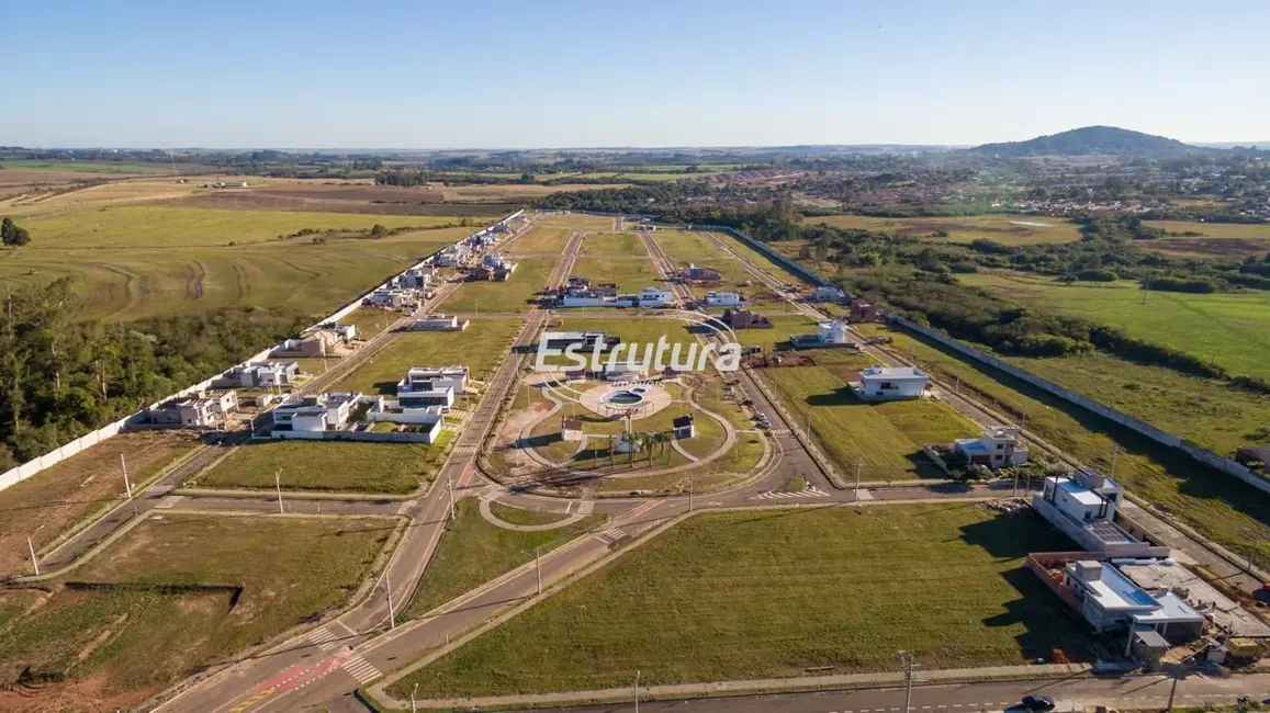 Foto 1 de Terreno / Lote à venda, 364m2 em Camobi, Santa Maria - RS