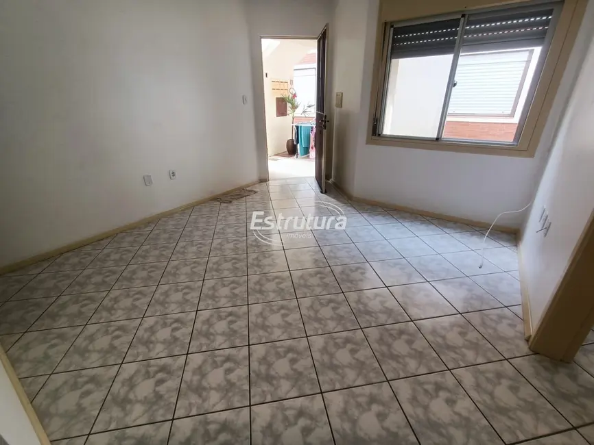 Foto 1 de Apartamento com 2 quartos à venda, 50m2 em Pinheiro Machado, Santa Maria - RS