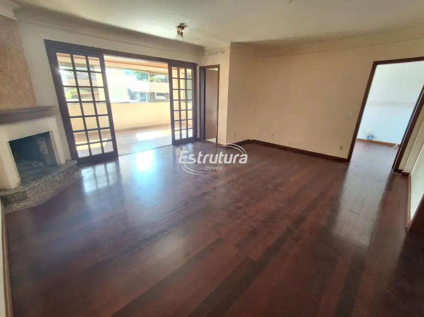Foto 1 de Apartamento com 5 quartos para alugar, 190m2 em Nonoai, Santa Maria - RS