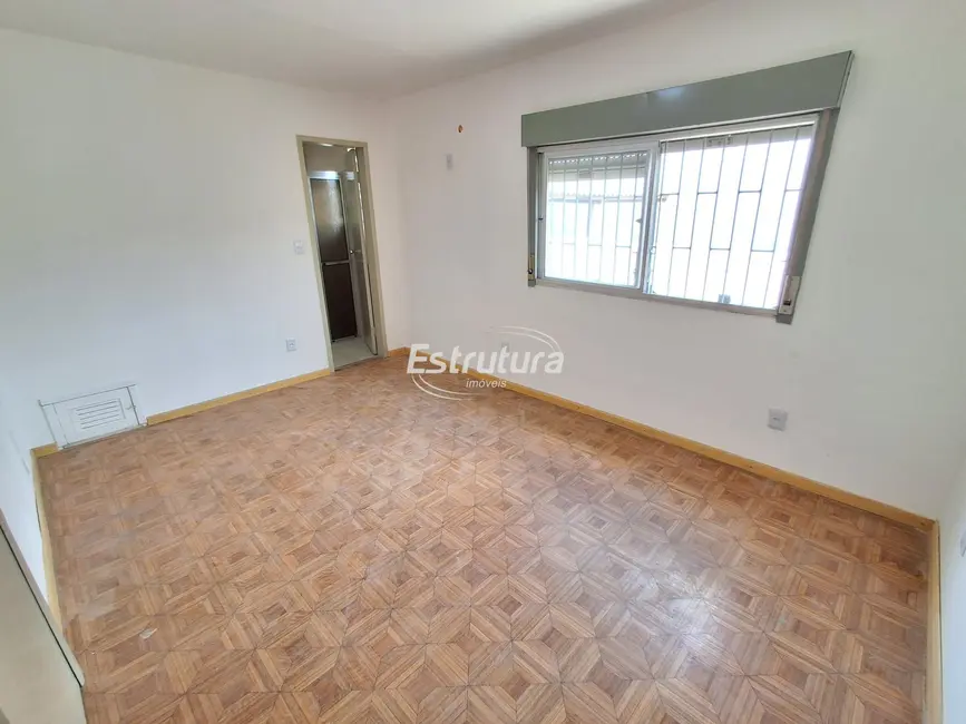 Foto 7 de Casa com 4 quartos para alugar, 124m2 em Menino Jesus, Santa Maria - RS