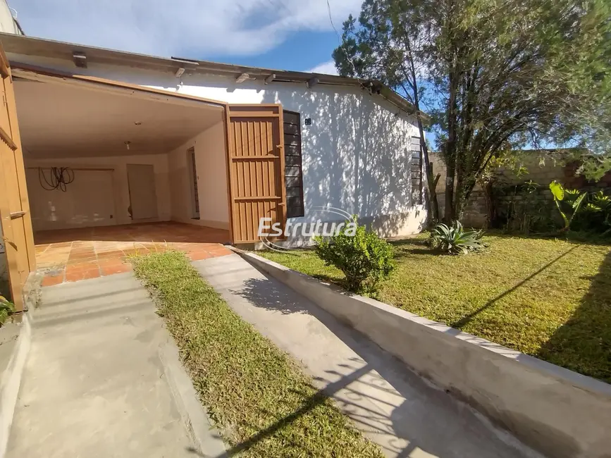 Casa com 2 quartos à venda, 90m2 em Tancredo Neves, Santa Maria - RS - imagem 1 Foto 1 de Casa com 2 quartos à venda, 90m2 em Tancredo Neves, Santa Maria - RS