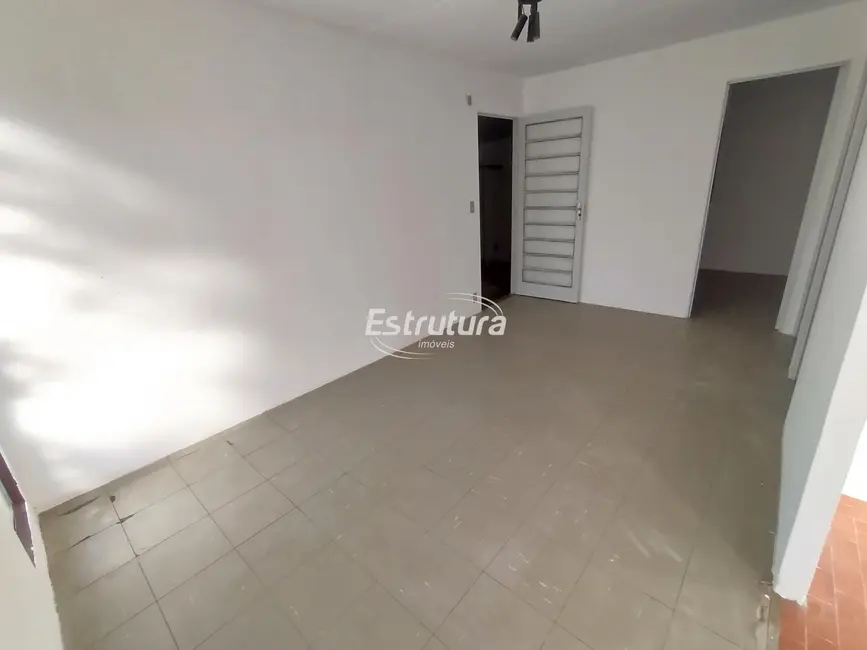 Casa com 2 quartos à venda, 90m2 em Tancredo Neves, Santa Maria - RS - imagem 4 Foto 4 de Casa com 2 quartos à venda, 90m2 em Tancredo Neves, Santa Maria - RS